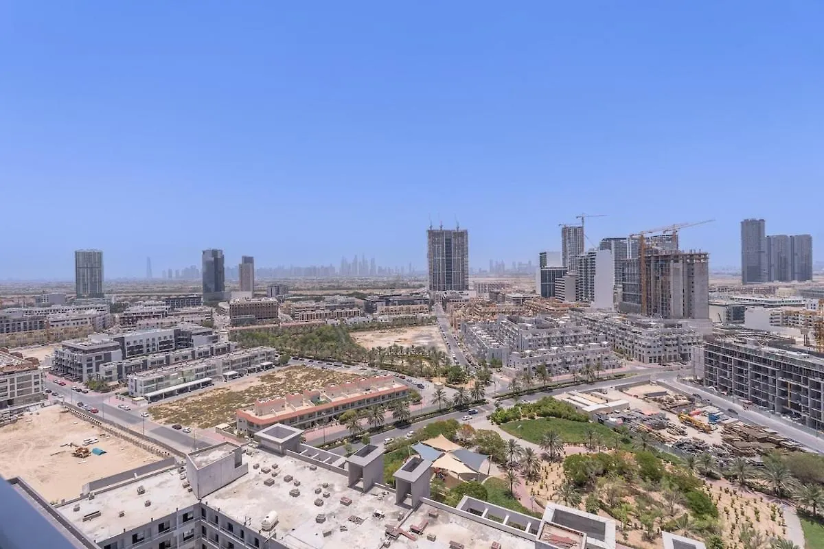 Elegant Studio Apartment With Skyline View In Jvc Dubai
