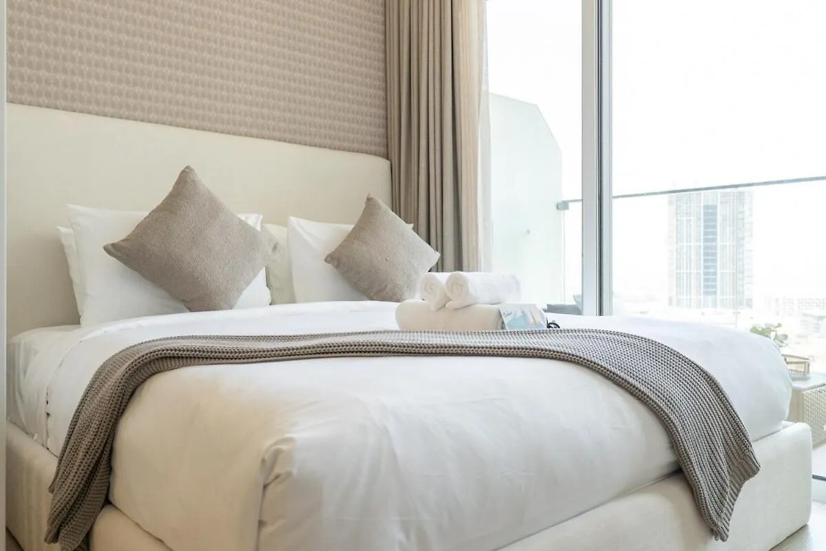 Elegant Studio Apartment With Skyline View In Jvc Dubai