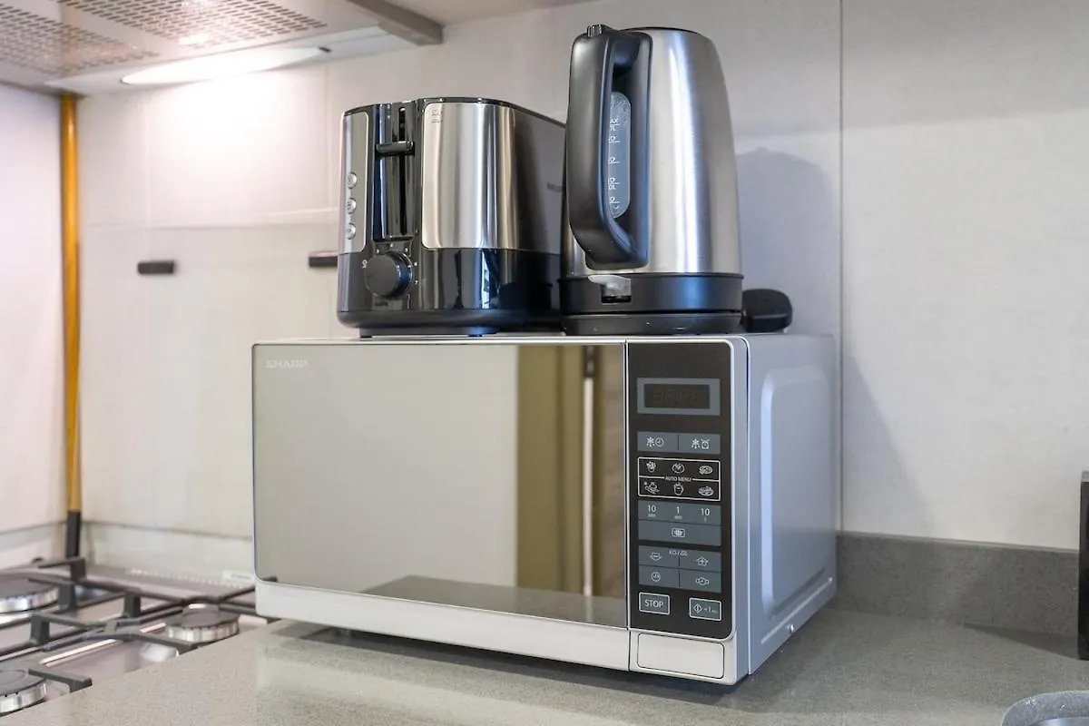 Elegant Studio Apartment With Skyline View In Jvc Dubai 0*,