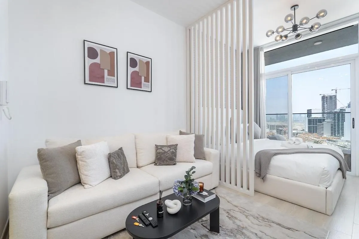 Elegant Studio Apartment With Skyline View In Jvc Dubai